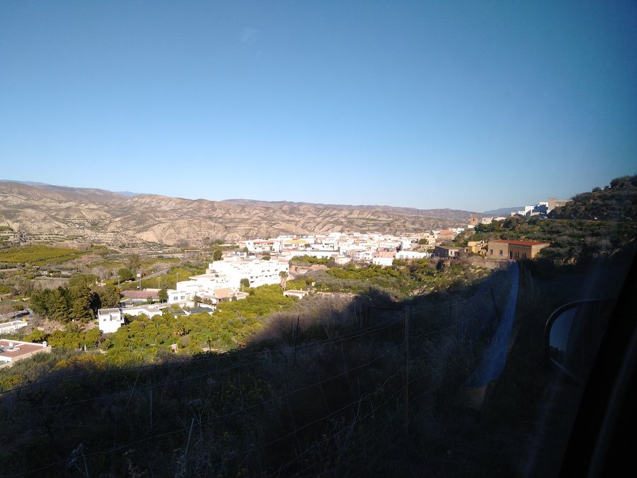 File:Vista panorámica de Instinción.jpg