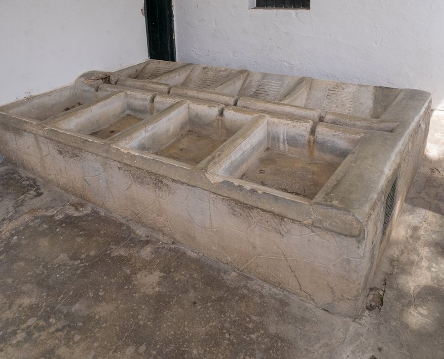 File:Galaroza - Lavadero 01.jpg