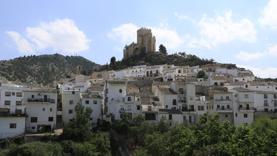 File:Vélez Blanco, en Almería (España).jpg
