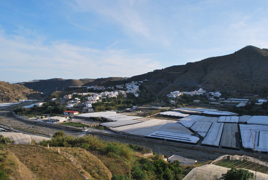 File:Pedanías de Los Castillas (Izquierda) y Cortijo Bajo (Derecha) Municipio de Albuñol (Granada).JPG