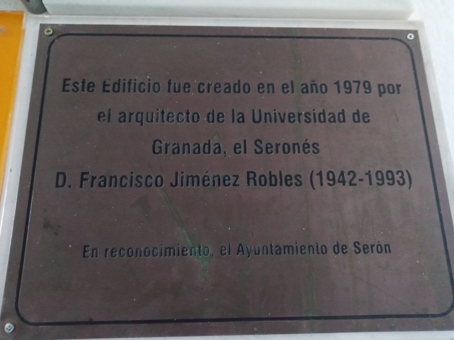 File:Placa Serón 02.jpg