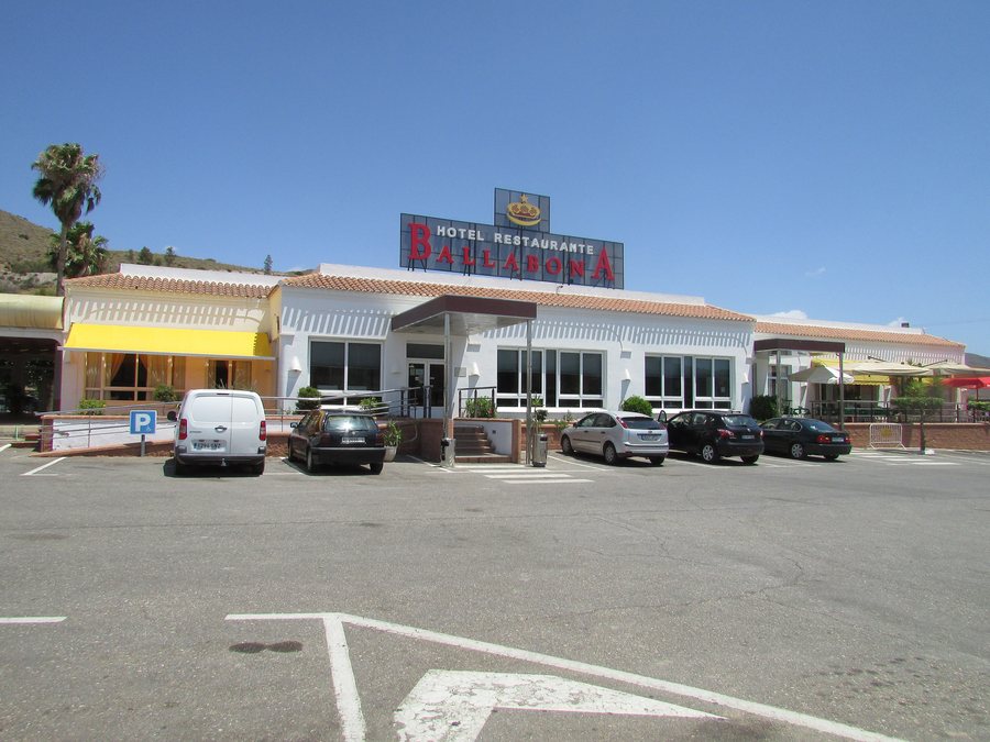 File:Hotel Restaurante Ballabona, Huércal-Overa, Almería, 14 July 2016.JPG