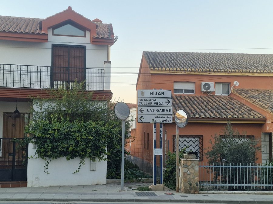File:Entrada a Híjar (Las Gabias, Granada).jpg