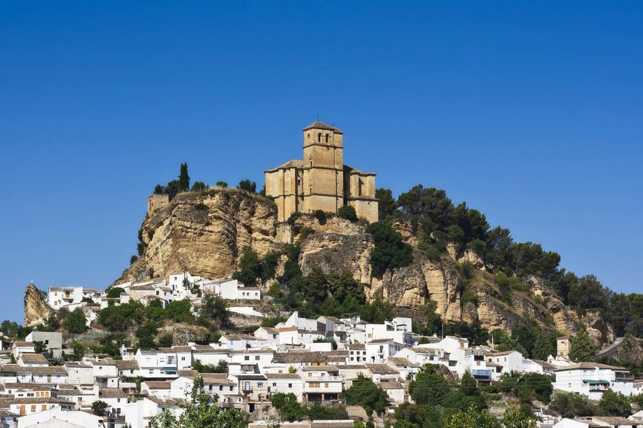 File:Montefrío, en Granada (España).jpg