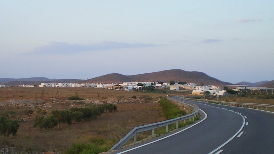 File:Los Albaricoques, en Níjar (Almería, España).jpg