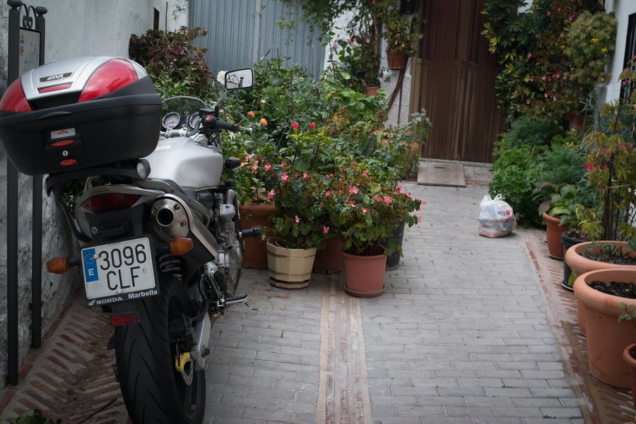 File:Istan, Spain Motorcycle (12195973333).jpg