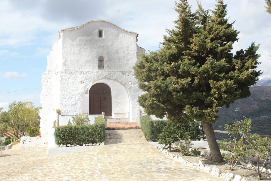 File:Canillas de Albaida, the Ermita San Anton..JPG