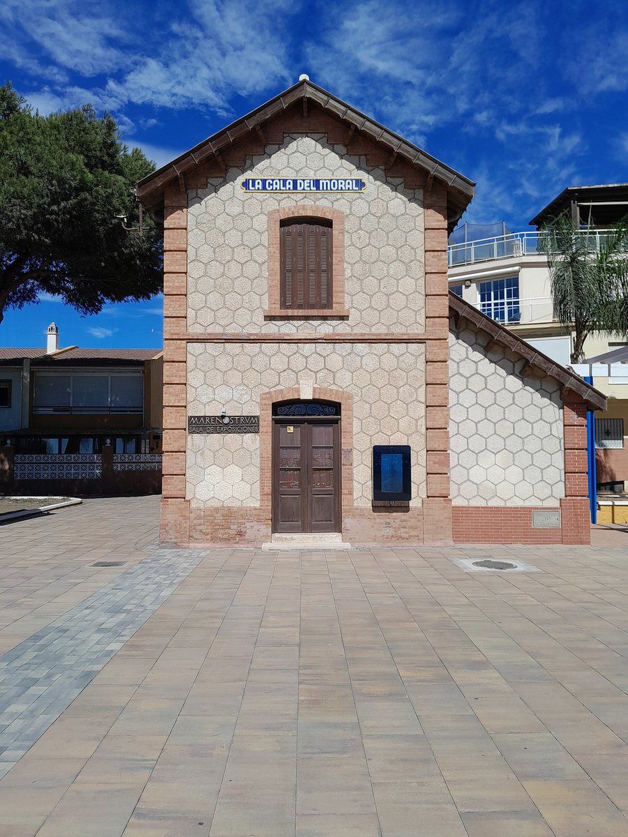 File:La Cala del Moral.jpg